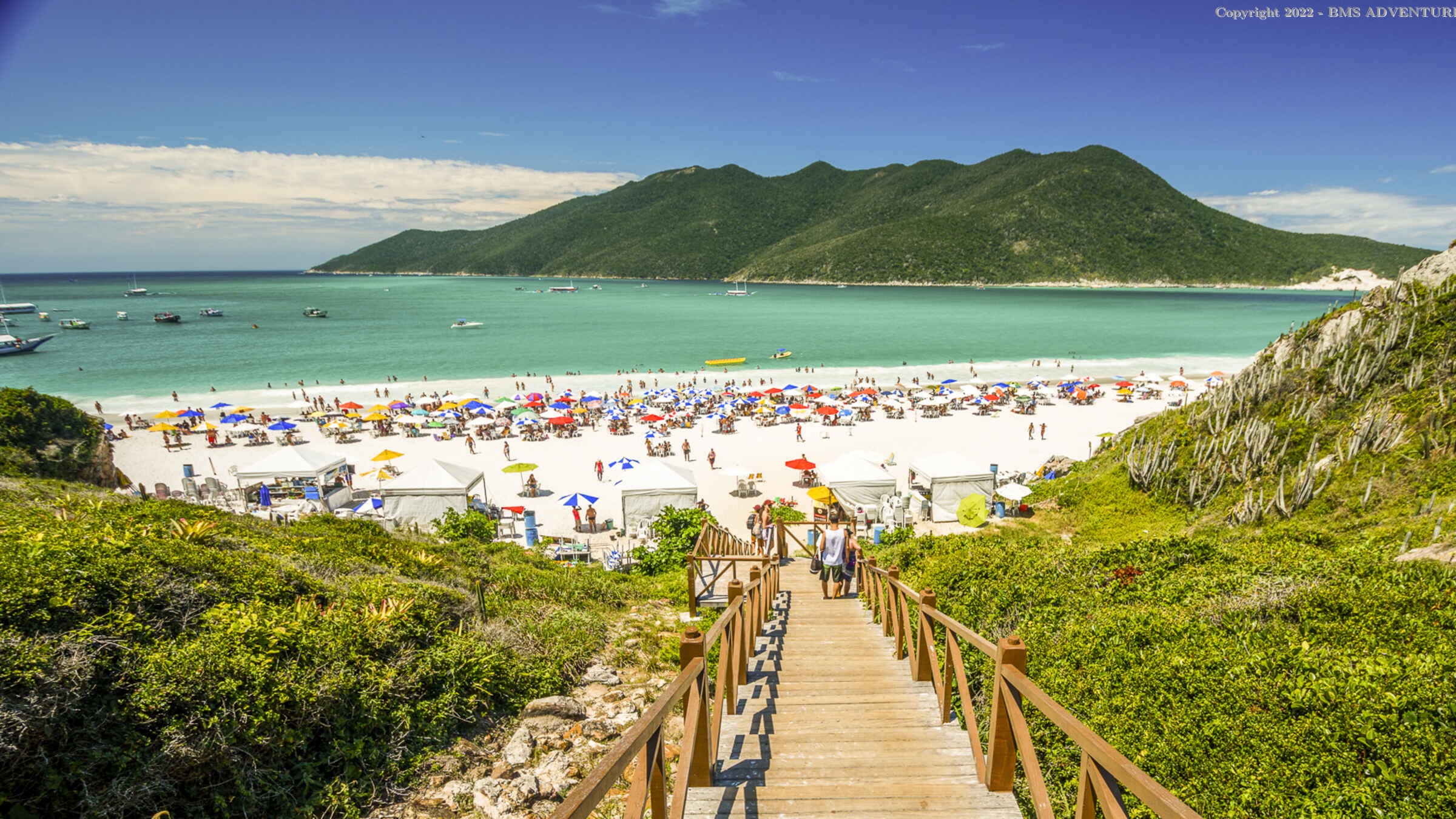 ARRAIAL DO CABO/BATE E VOLTA